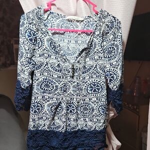 Blue and White Graphic Blouse with 3/4 Sleeves and Mandarin Collar